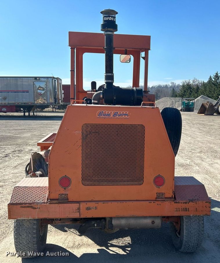 image for item DR4570 2004 Broce RJ350  broom