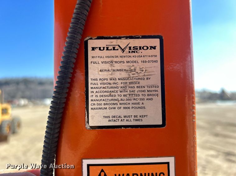 image for item DR4570 2004 Broce RJ350  broom