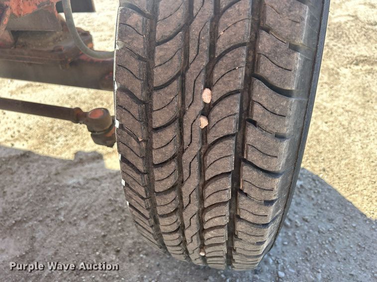 image for item DR4570 2004 Broce RJ350  broom