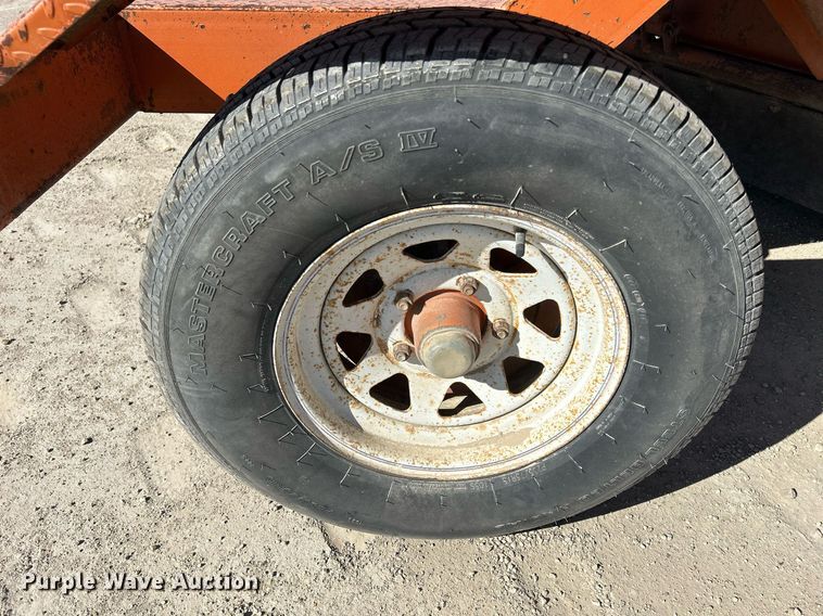 image for item DR4570 2004 Broce RJ350  broom