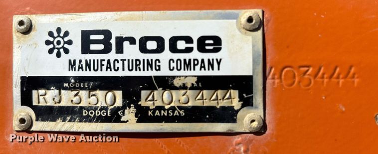 image for item DR4570 2004 Broce RJ350  broom