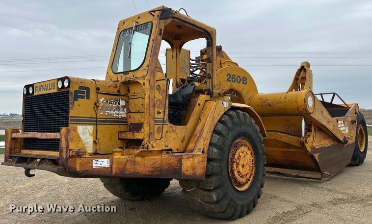 image for item DR4576 1976 Fiat-Allis 260B  elevating scraper