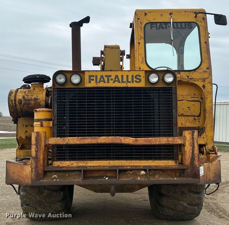 image for item DR4576 1976 Fiat-Allis 260B  elevating scraper