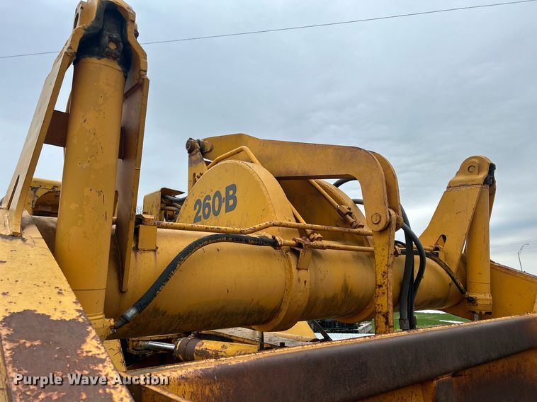 image for item DR4576 1976 Fiat-Allis 260B  elevating scraper