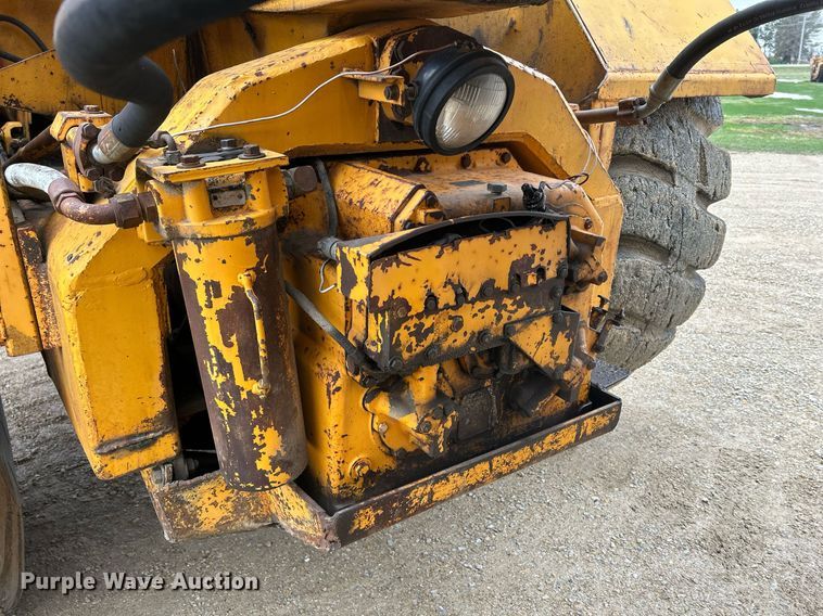 image for item DR4576 1976 Fiat-Allis 260B  elevating scraper