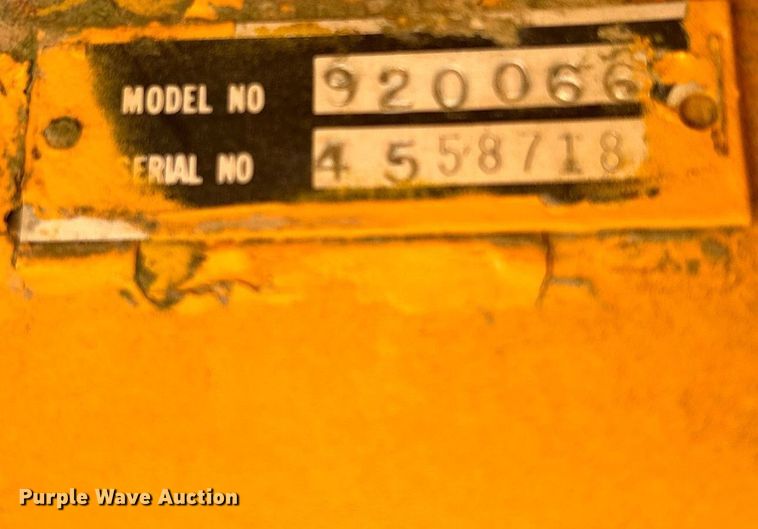 image for item DR4576 1976 Fiat-Allis 260B  elevating scraper