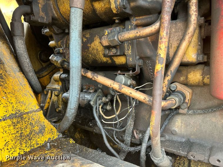 image for item DR4576 1976 Fiat-Allis 260B  elevating scraper