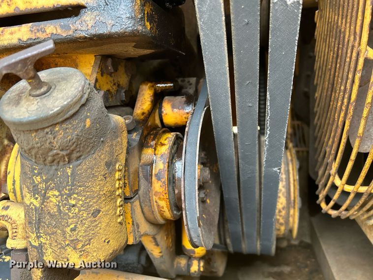 image for item DR4576 1976 Fiat-Allis 260B  elevating scraper