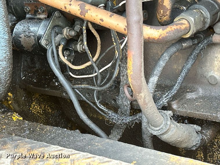 image for item DR4576 1976 Fiat-Allis 260B  elevating scraper