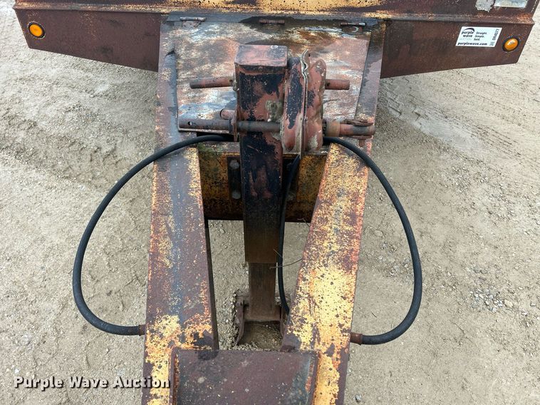 image for item DR4577 1991 Rogers Brothers TAG242215  equipment trailer