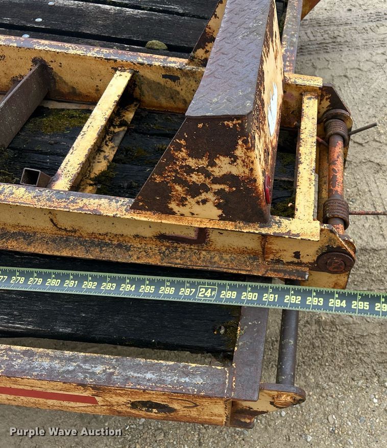 image for item DR4577 1991 Rogers Brothers TAG242215  equipment trailer