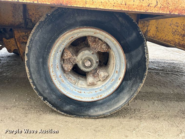 image for item DR4577 1991 Rogers Brothers TAG242215  equipment trailer