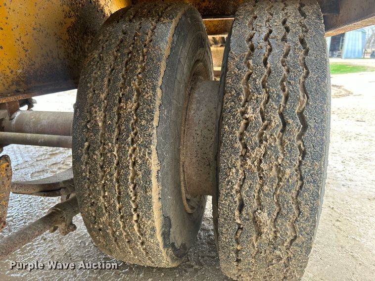 image for item DR4577 1991 Rogers Brothers TAG242215  equipment trailer