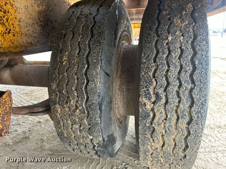 image for item DR4577 1991 Rogers Brothers TAG242215  equipment trailer