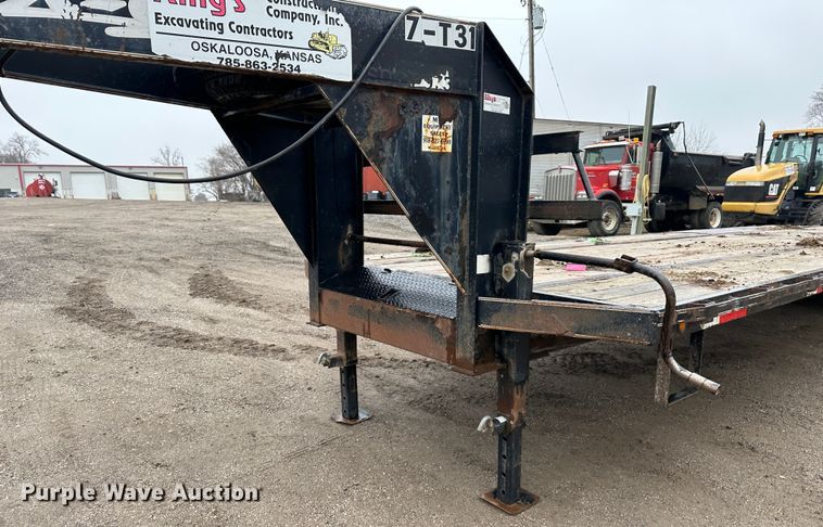 image for item DR5005 2008 X-cel  equipment trailer