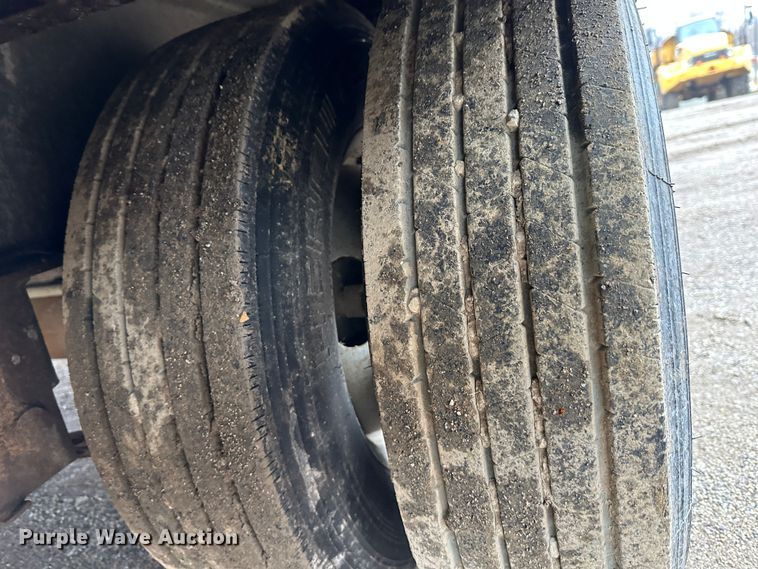 image for item DR5005 2008 X-cel  equipment trailer