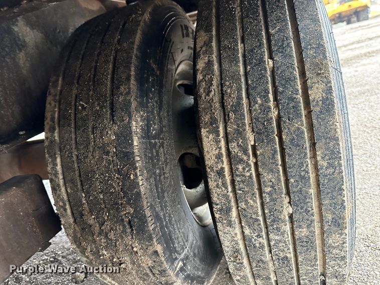 image for item DR5005 2008 X-cel  equipment trailer