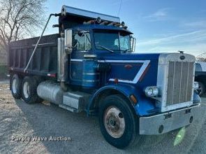 image for item DR5171 1984 Peterbilt 359  dump truck