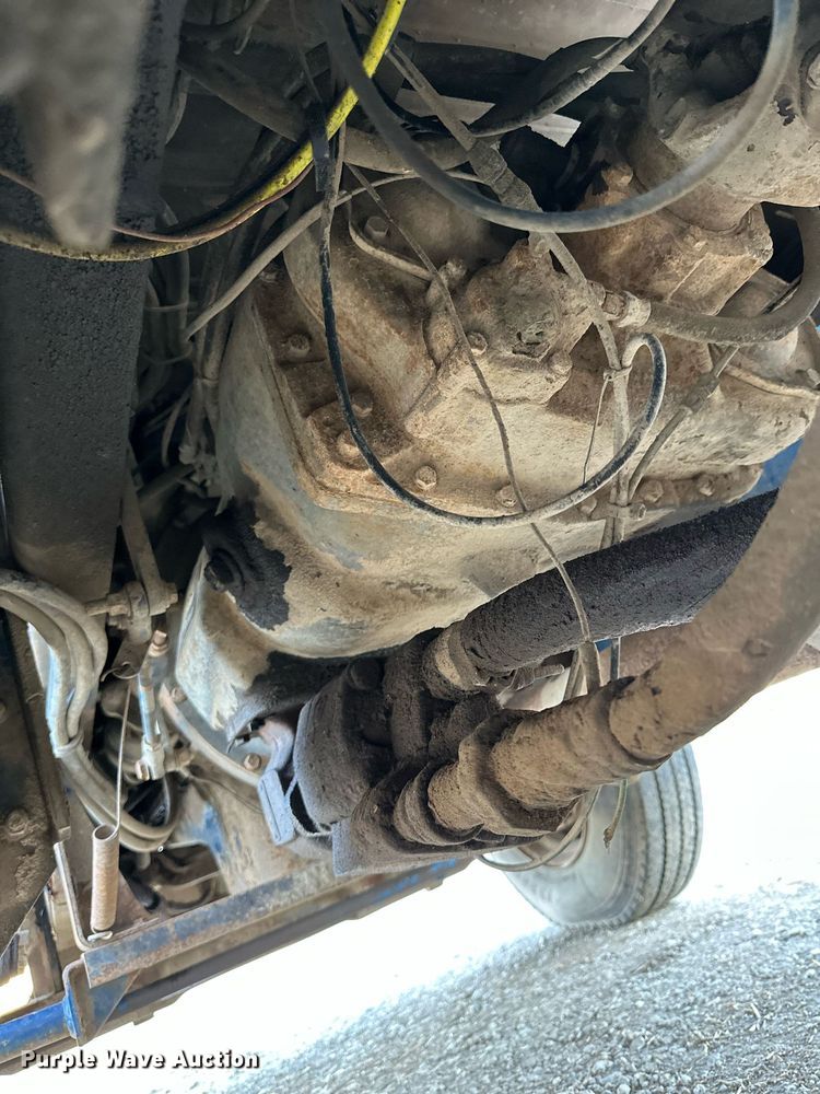 image for item DR5171 1984 Peterbilt 359  dump truck