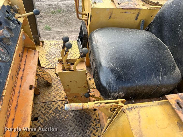 image for item DR5199 1980 Case 850B  dozer