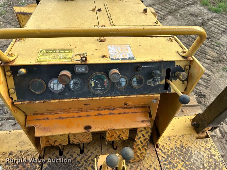 image for item DR5199 1980 Case 850B  dozer