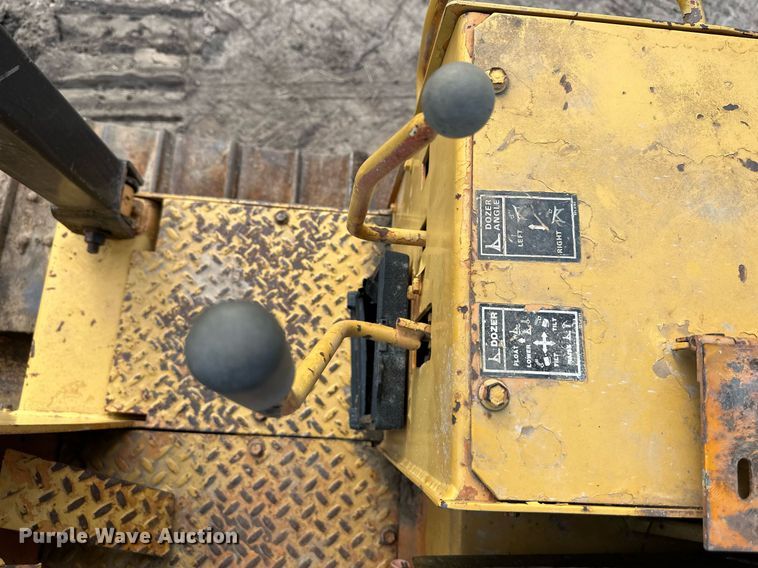 image for item DR5199 1980 Case 850B  dozer