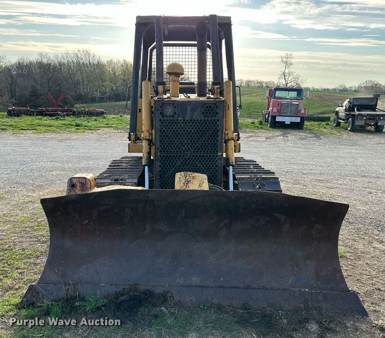 image for item DR5200 1980 Case 850B  dozer