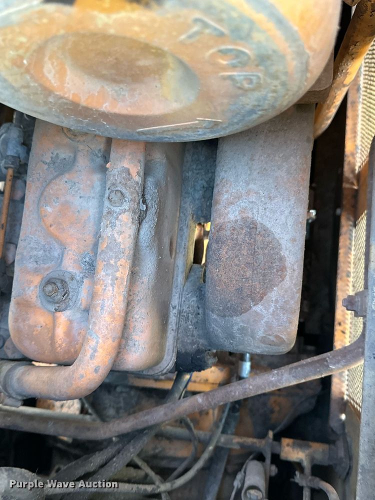 image for item DR5200 1980 Case 850B  dozer