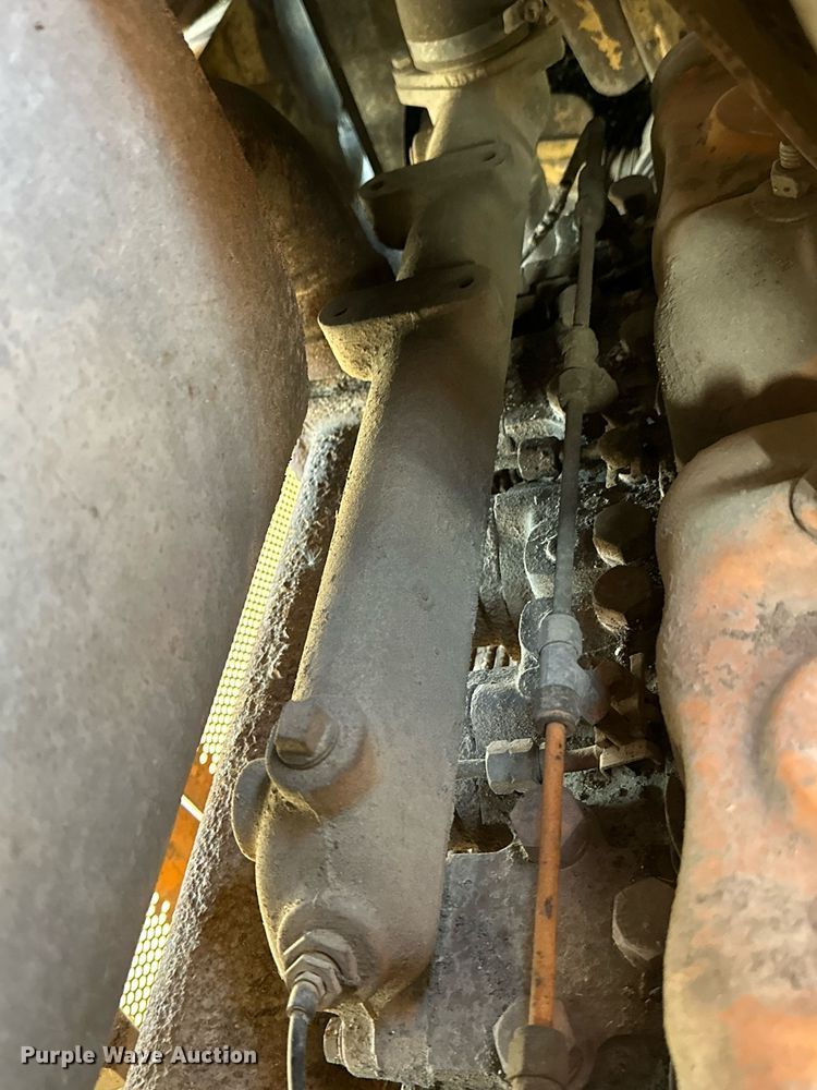 image for item DR5200 1980 Case 850B  dozer