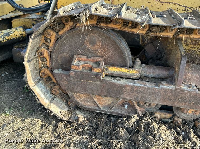 image for item DR5200 1980 Case 850B  dozer