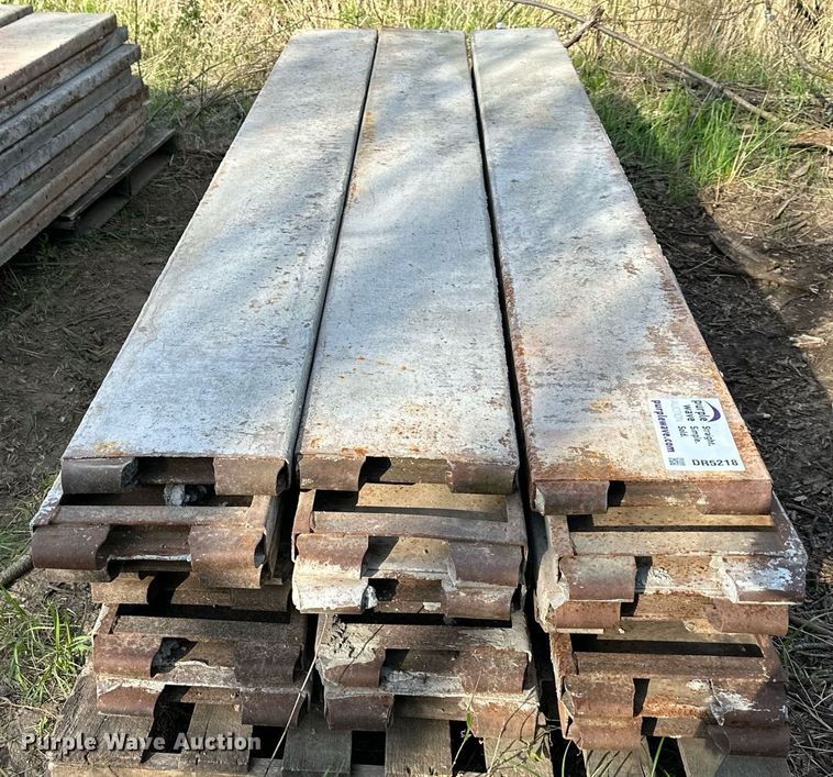 image for item DR5218 (24) 10'L x 12"H concrete forms