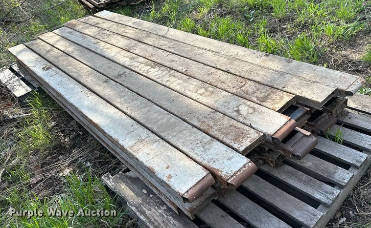 image for item DR5219 (28) 10'L x 6"H concrete forms