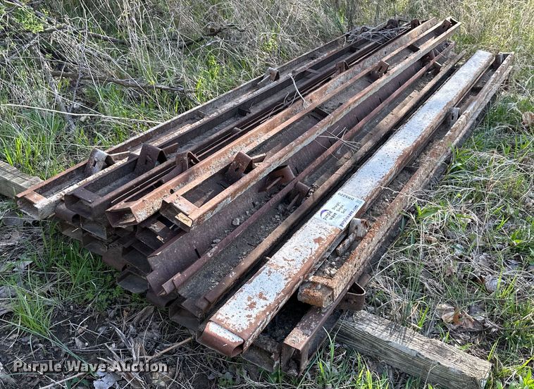 image for item DR5220 Approximately 28 concrete forms