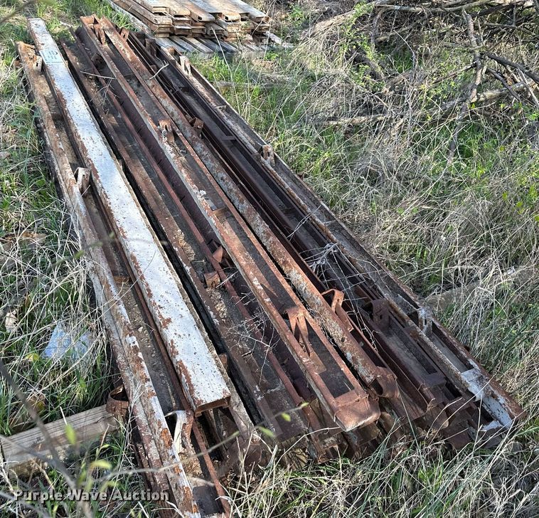 image for item DR5220 Approximately 28 concrete forms