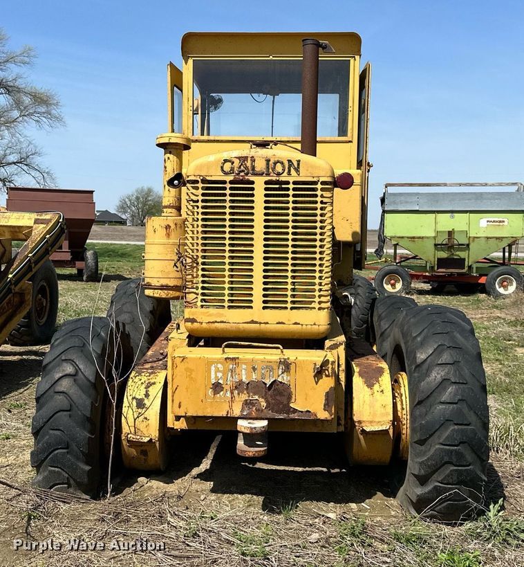 image for item DR5225 1969 Galion T500A  rigid frame motor grader