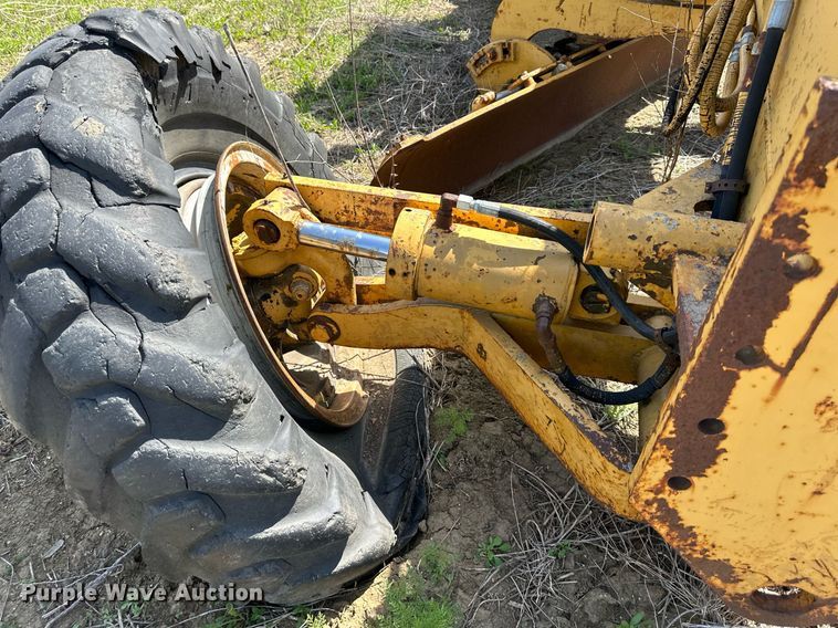 image for item DR5225 1969 Galion T500A  rigid frame motor grader