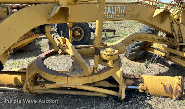 image for item DR5225 1969 Galion T500A  rigid frame motor grader