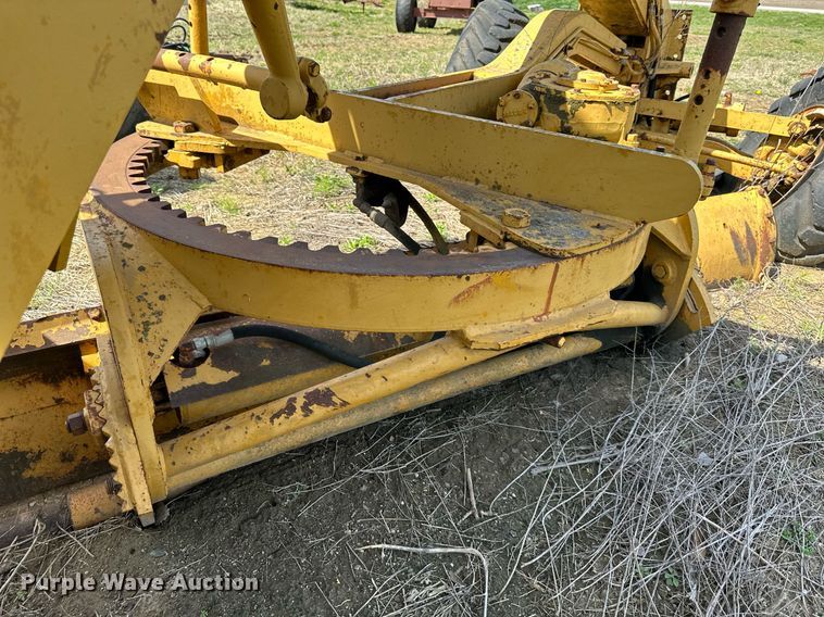 image for item DR5225 1969 Galion T500A  rigid frame motor grader