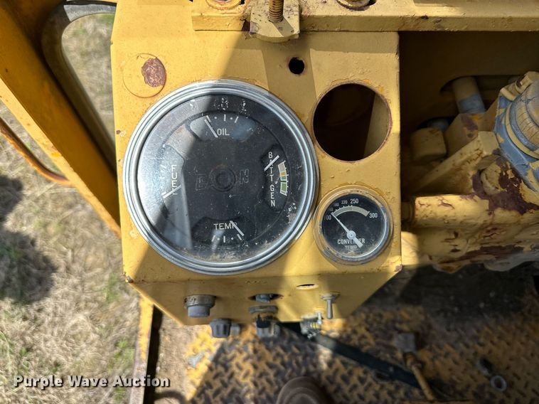 image for item DR5225 1969 Galion T500A  rigid frame motor grader