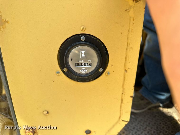 image for item DR5225 1969 Galion T500A  rigid frame motor grader