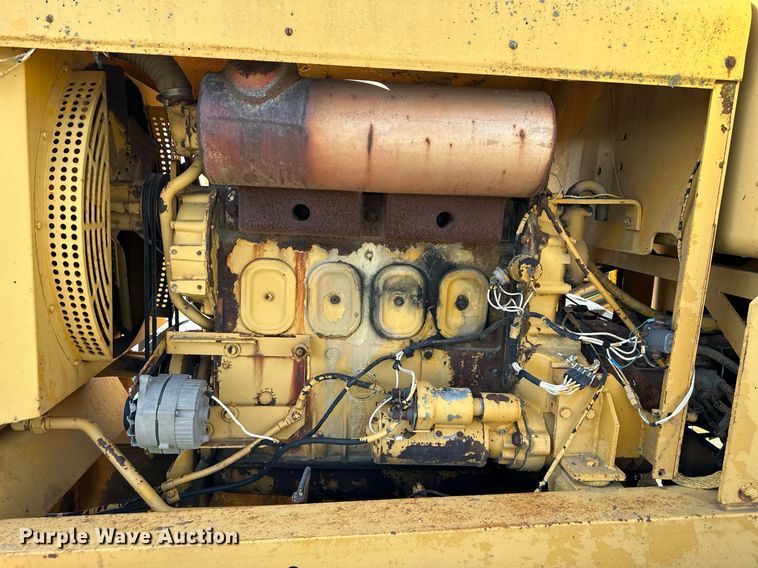 image for item DR5225 1969 Galion T500A  rigid frame motor grader