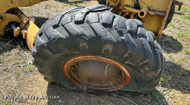 image for item DR5225 1969 Galion T500A  rigid frame motor grader