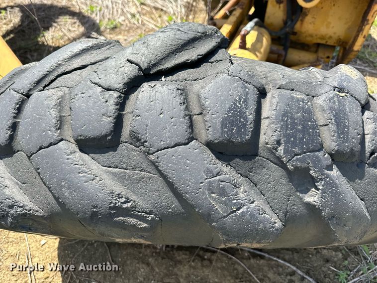 image for item DR5225 1969 Galion T500A  rigid frame motor grader