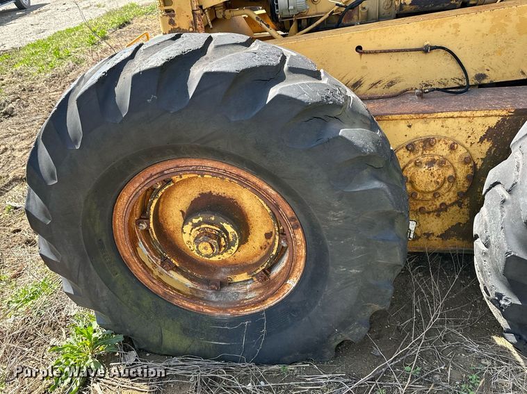 image for item DR5225 1969 Galion T500A  rigid frame motor grader