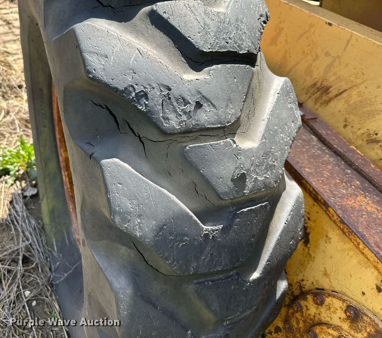 image for item DR5225 1969 Galion T500A  rigid frame motor grader