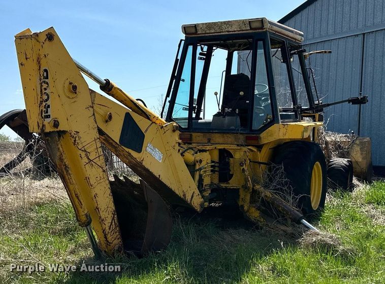image for item DR5226 JCB 1400B  backhoe