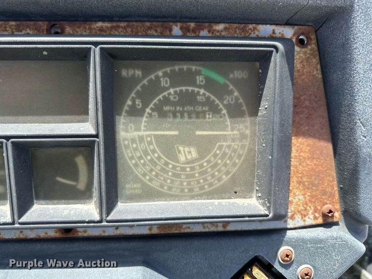 image for item DR5226 JCB 1400B  backhoe