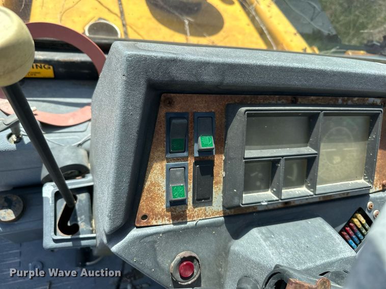 image for item DR5226 JCB 1400B  backhoe