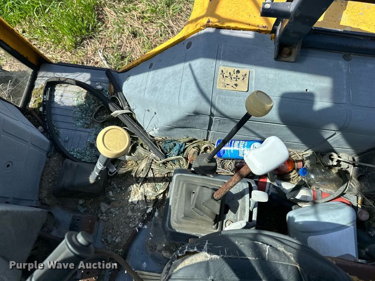 image for item DR5226 JCB 1400B  backhoe