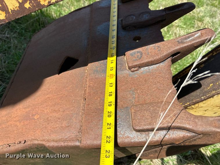 image for item DR5226 JCB 1400B  backhoe